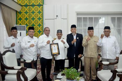 Juara King Abdul Aziz International Holy Quran Contest, Edy Rahmayadi Beri Zahran Auzan Beasiswa dan Umroh